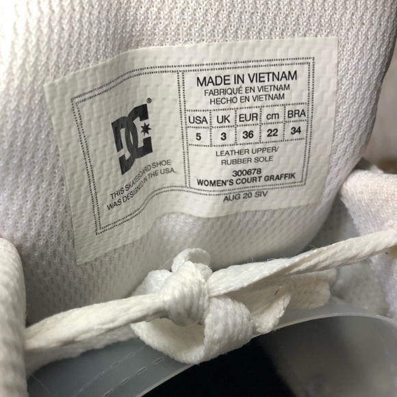 DC Women's Court Graffik Sneakers - White size 5 - Picture 16 of 16